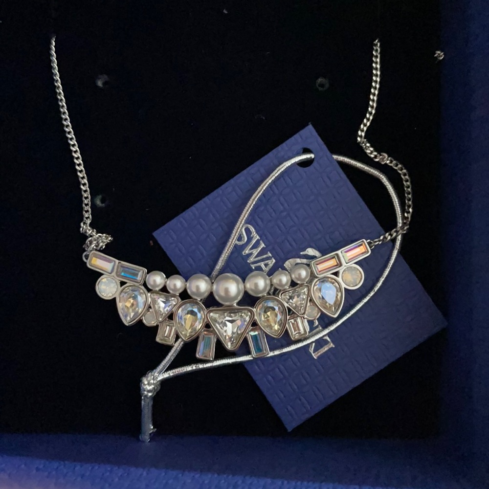 Palladium Plate Festivity Crystal Pearl Necklace